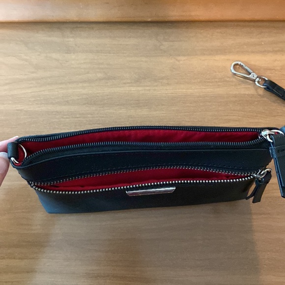 Dana Buchman Purse - Picture 5 of 9